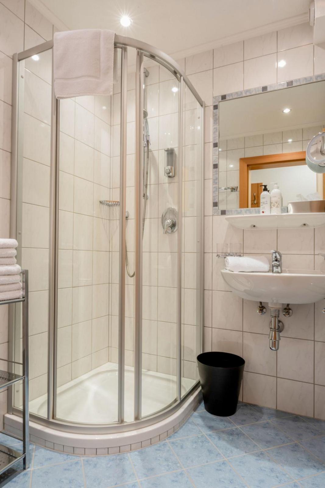Haus Waldhof Hotel Ischgl Phòng bức ảnh