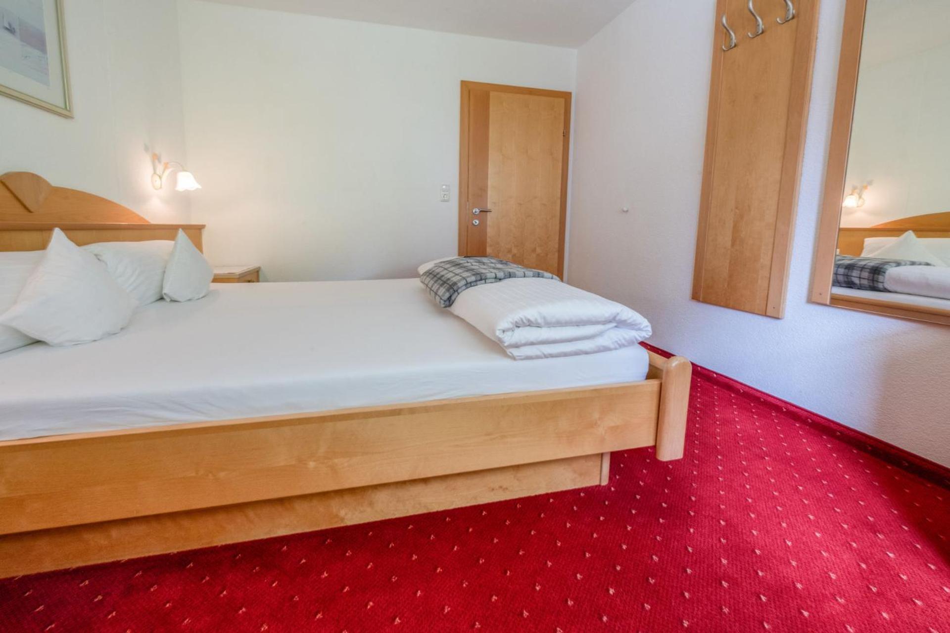 Haus Waldhof Hotel Ischgl Phòng bức ảnh