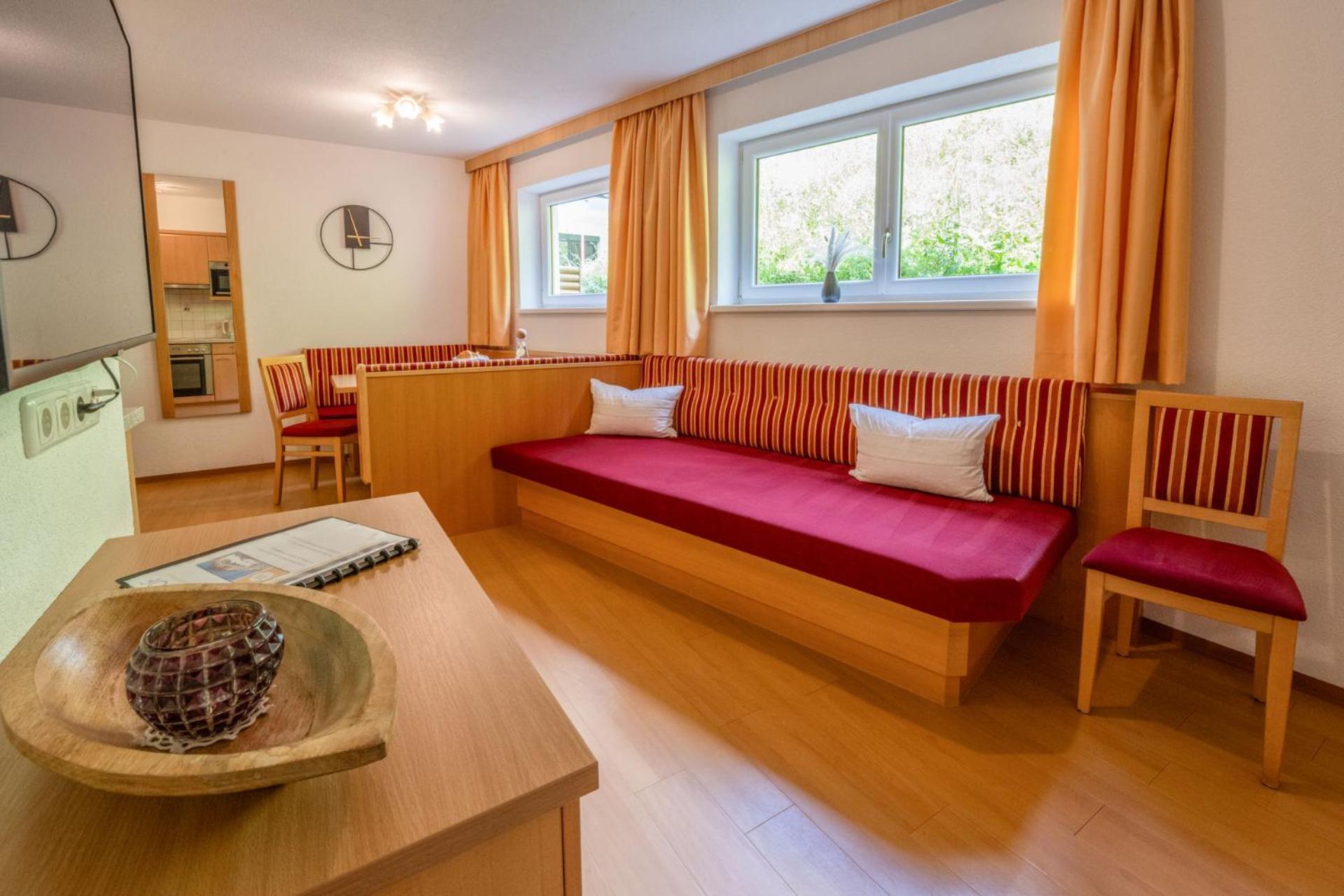 Haus Waldhof Hotel Ischgl Ngoại thất bức ảnh