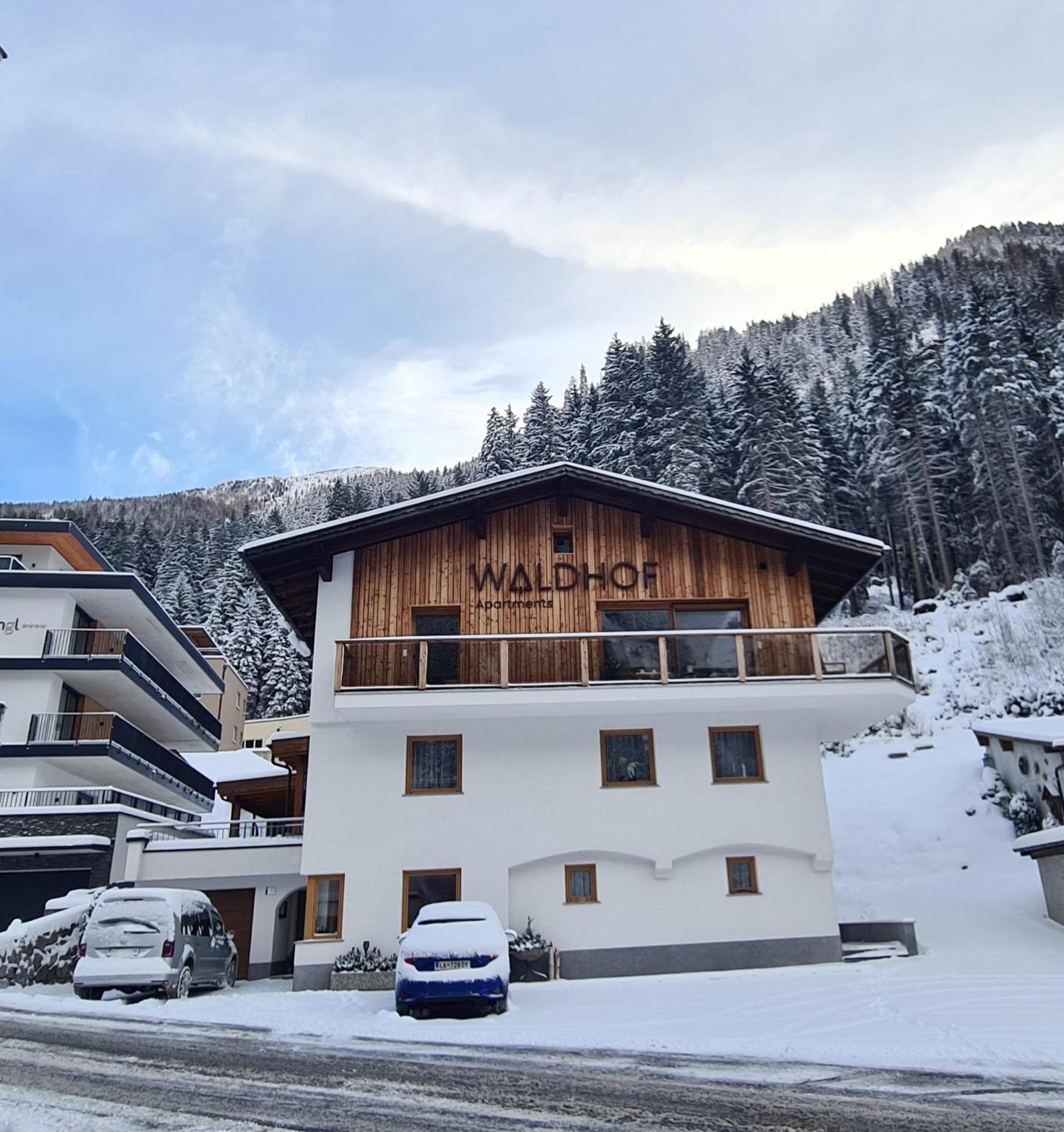 Haus Waldhof Hotel Ischgl Ngoại thất bức ảnh